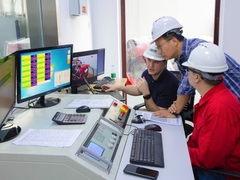 Kiểm tra trực tuyến cho máy bơm chạy bằng động cơ diesel UL/FM 2000 gpm